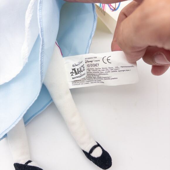 NEW ALICE IN WONDERLAND bean bag plush doll Disney Store exclusive - Picture 6 of 6
